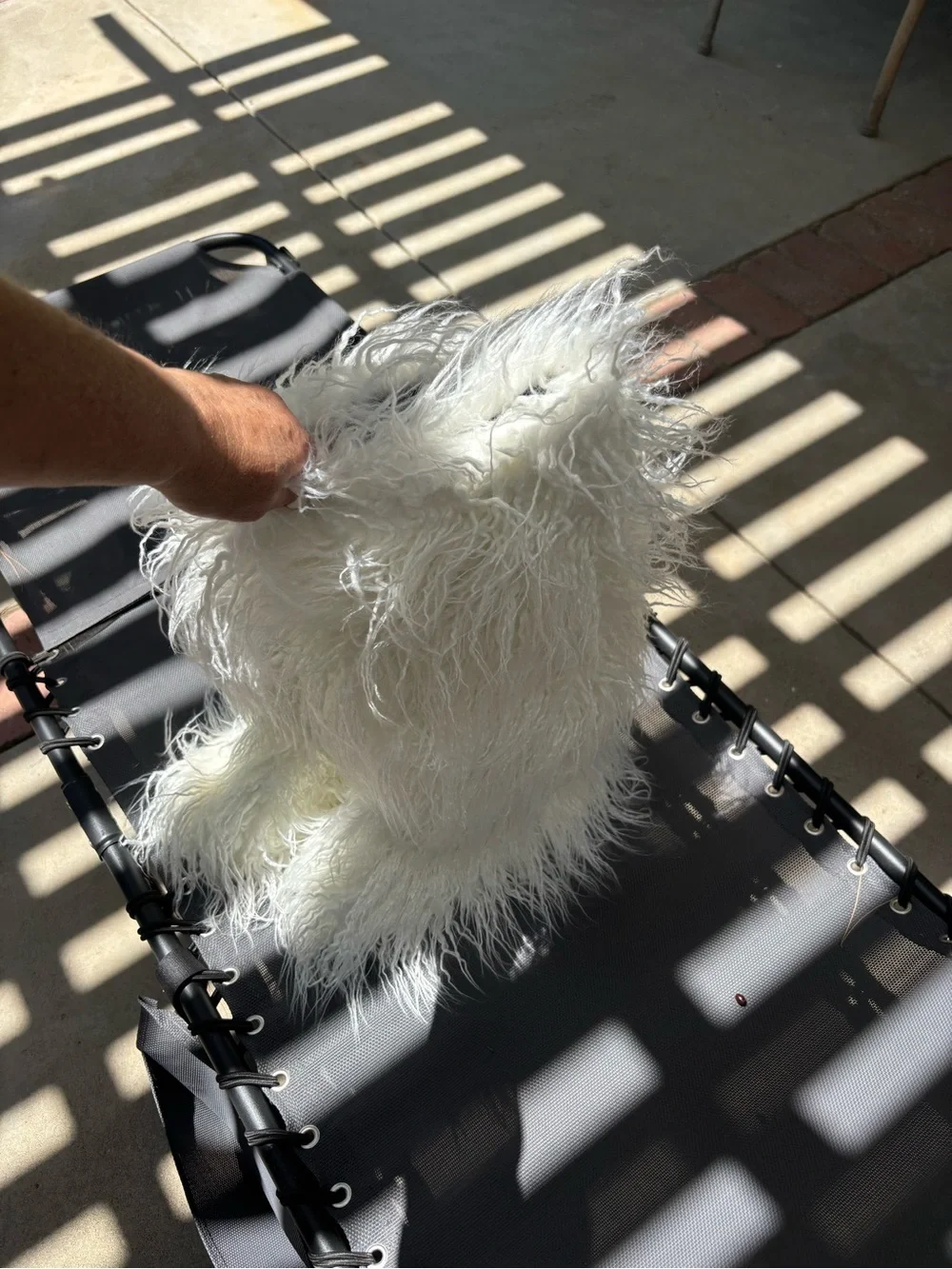 White Long Shaggy Fur Knee-High Boots size 8 fuzzy furry boots New